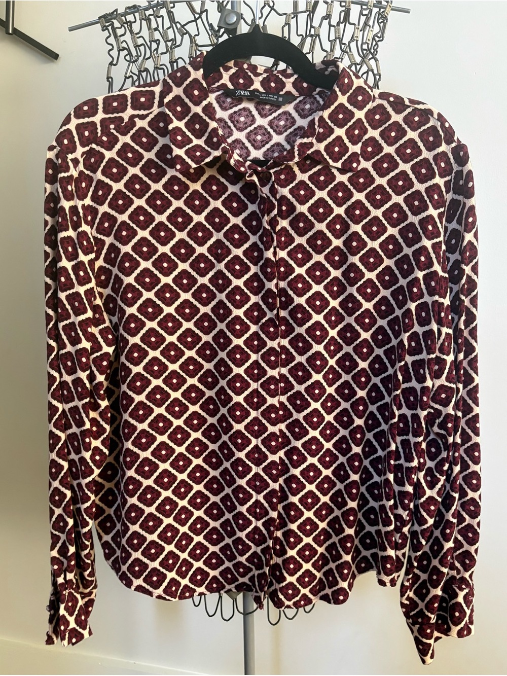 Zara Women’s Large Burgundy Geometric Button-Up Shirt